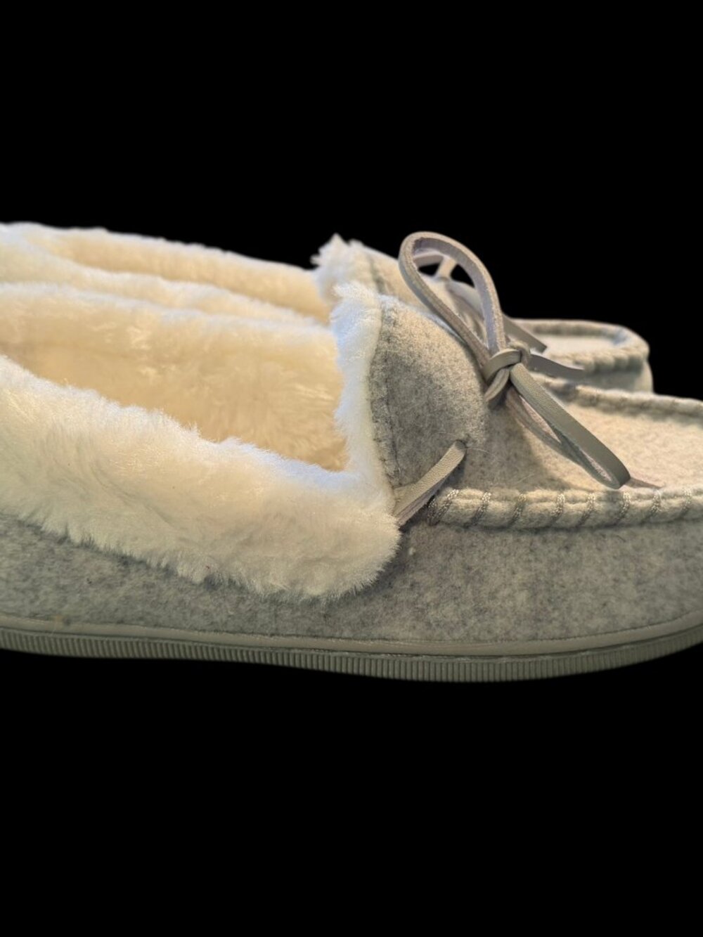 NWOT Sonoma Ladies Slippers Size 6-7